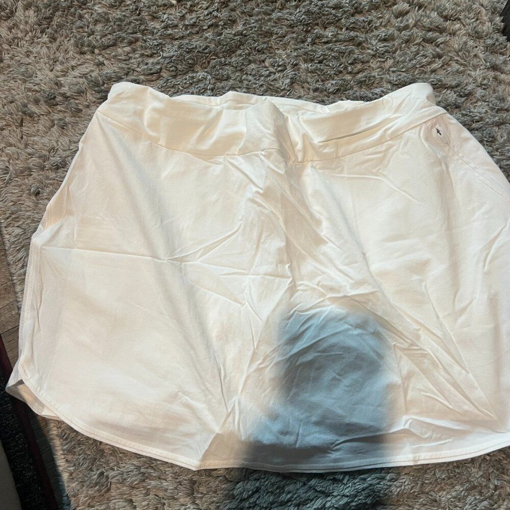 Outdoor Voices‎ medium white skort